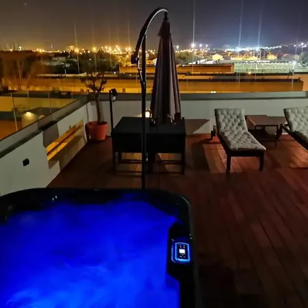 Sunny Private Rooftop Sauna & Hot Tub By Bentobox Apartment *